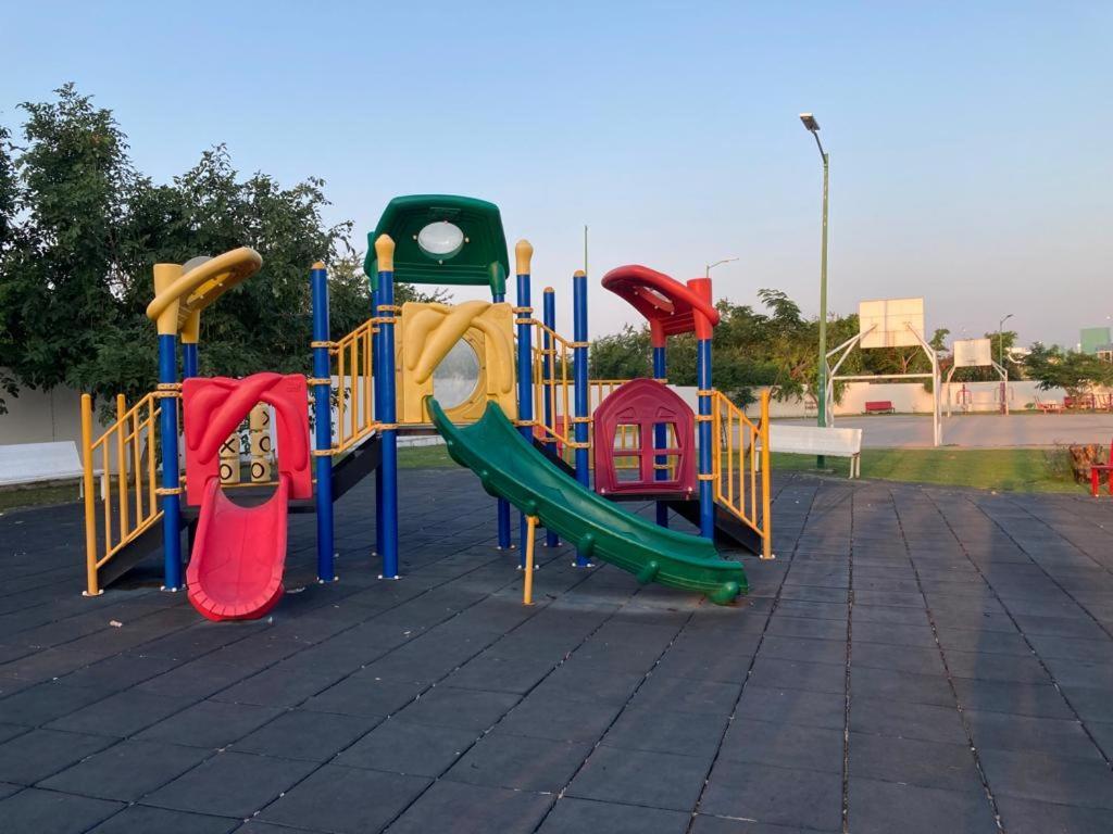 Casa Vacacional Familiar Βίλα Naranjo Εξωτερικό φωτογραφία